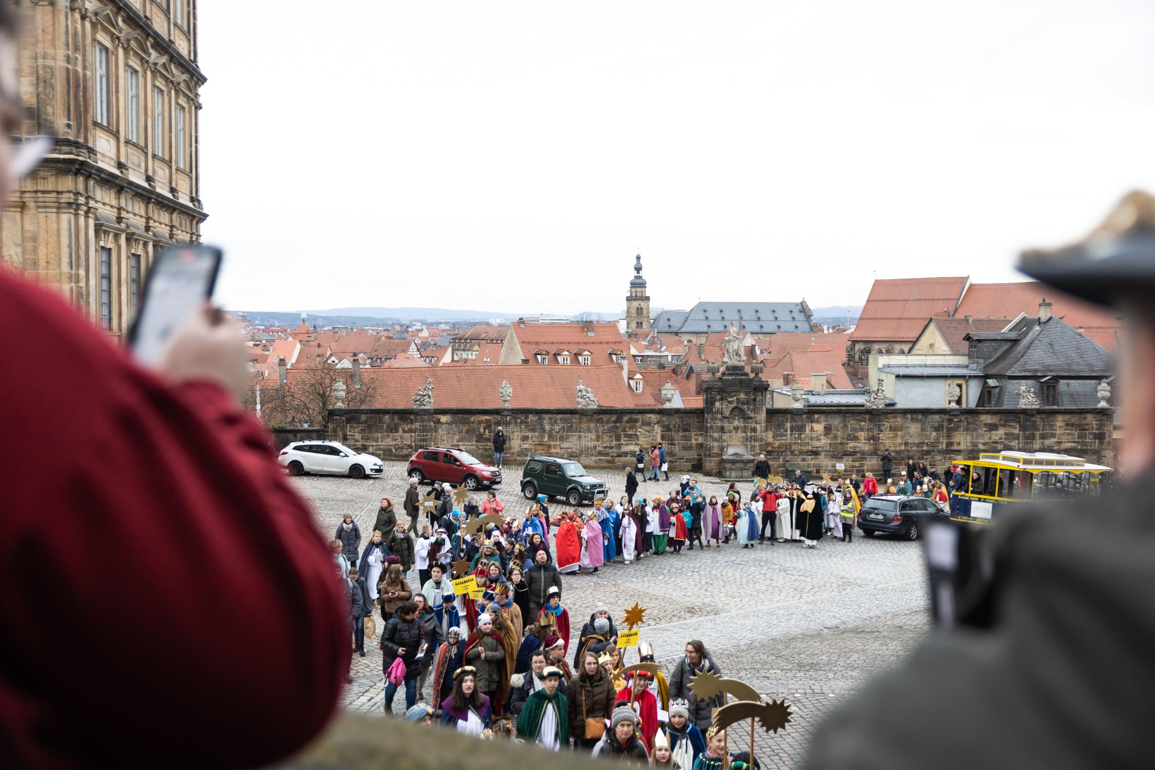 Aussendung Sternsinger Dreikönigssingen 2022