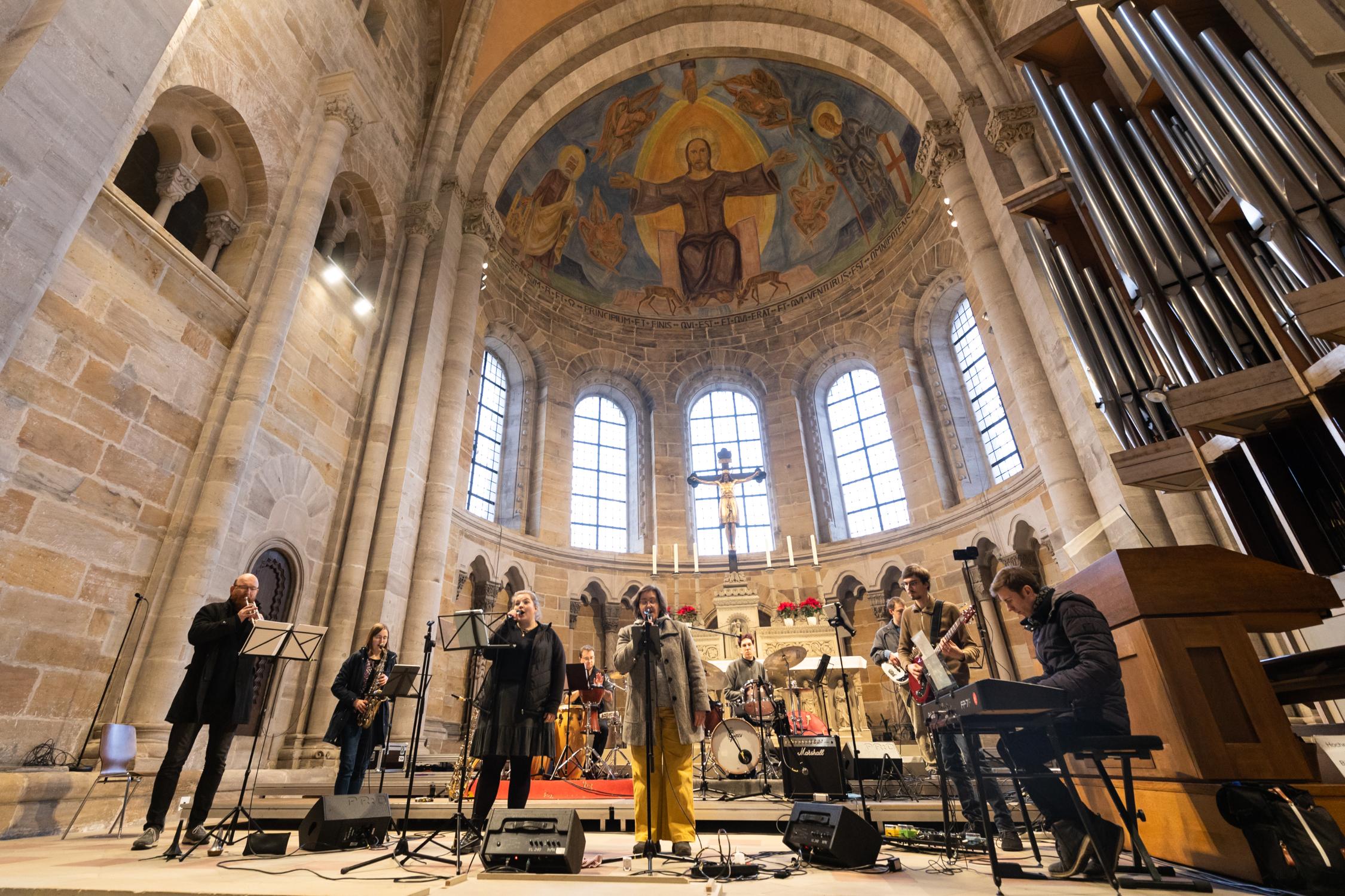 Aussendung Sternsinger Dreikönigssingen 2022