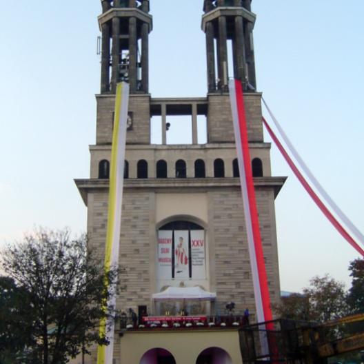 Die Pfarrkirche Stanislaw Kostka in Warschau