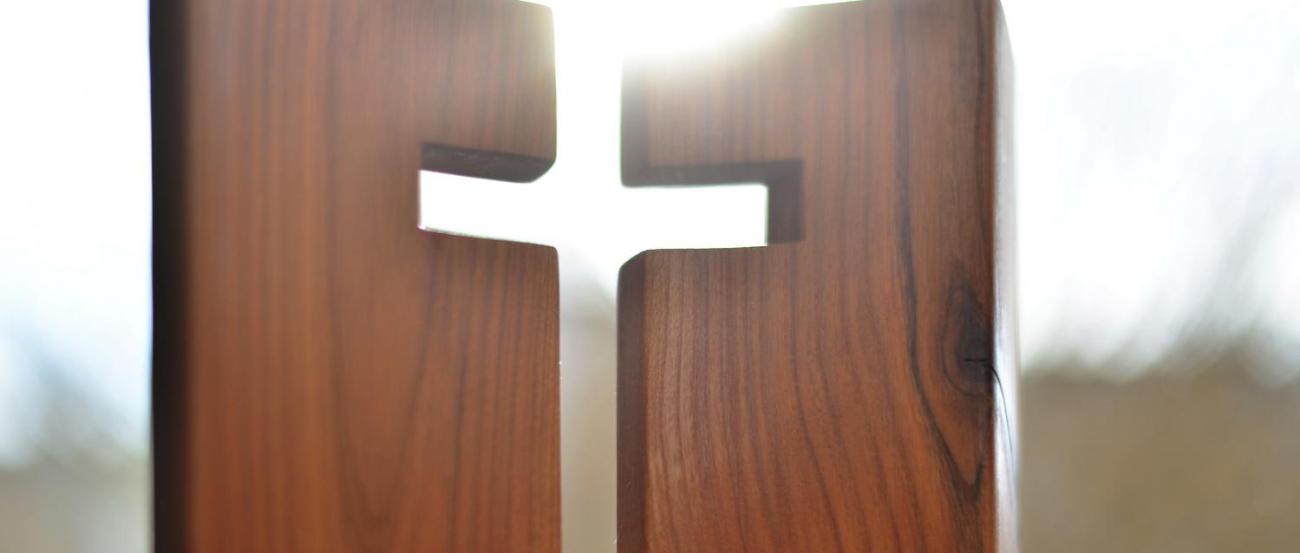 Kreuz im Licht