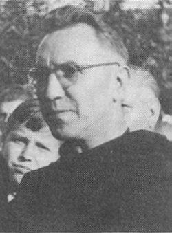 Pfarreigeschichte 1940-49, P. Rigobert